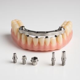 All on 6 (include full denture with ATT, clips)