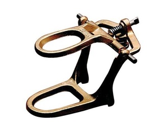 Functional 2 Point Dental Articulator for Precise Mandibular Simulation