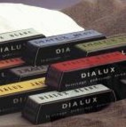 Dialux Polishing Paste for Dental Restorations and Prosthetics